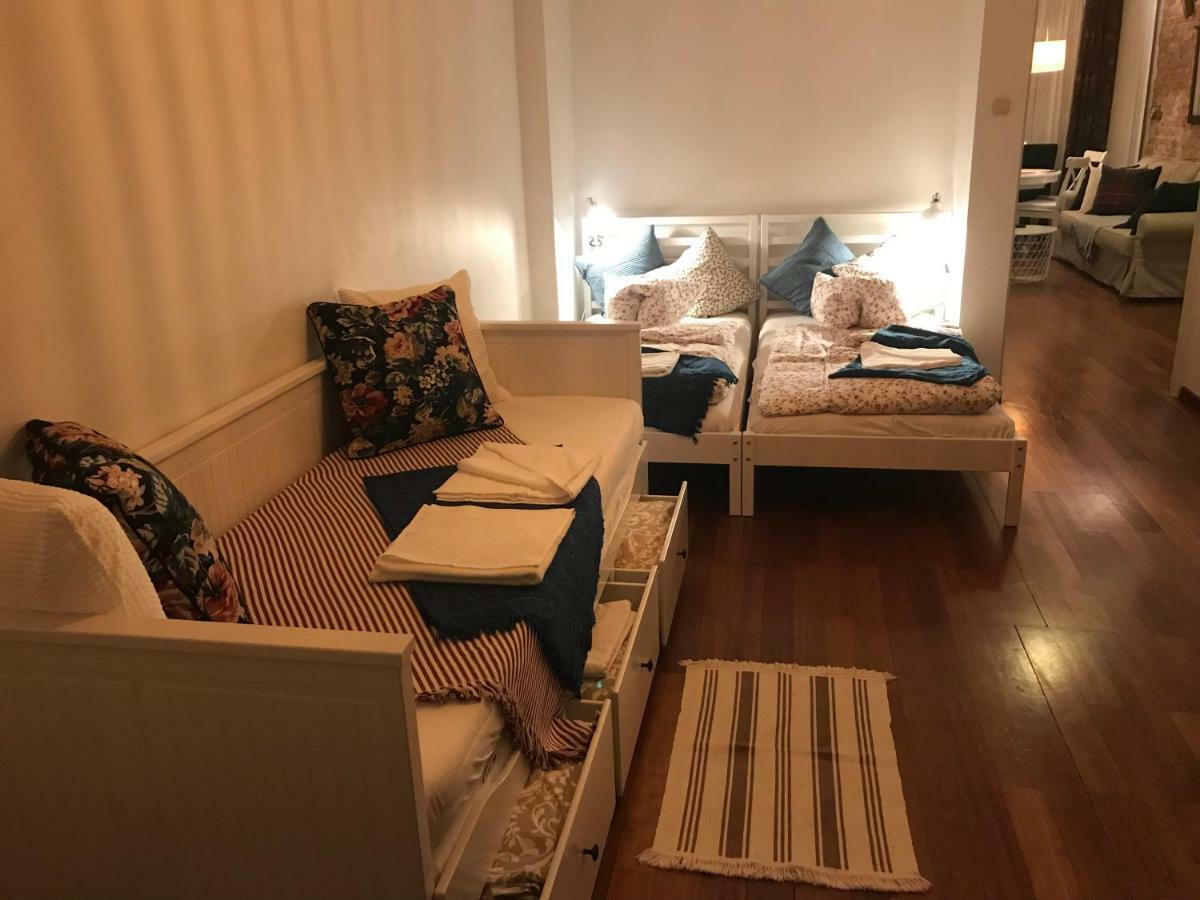 Apartamento Stare Miasto Dluga 8 Varsovia Exterior foto