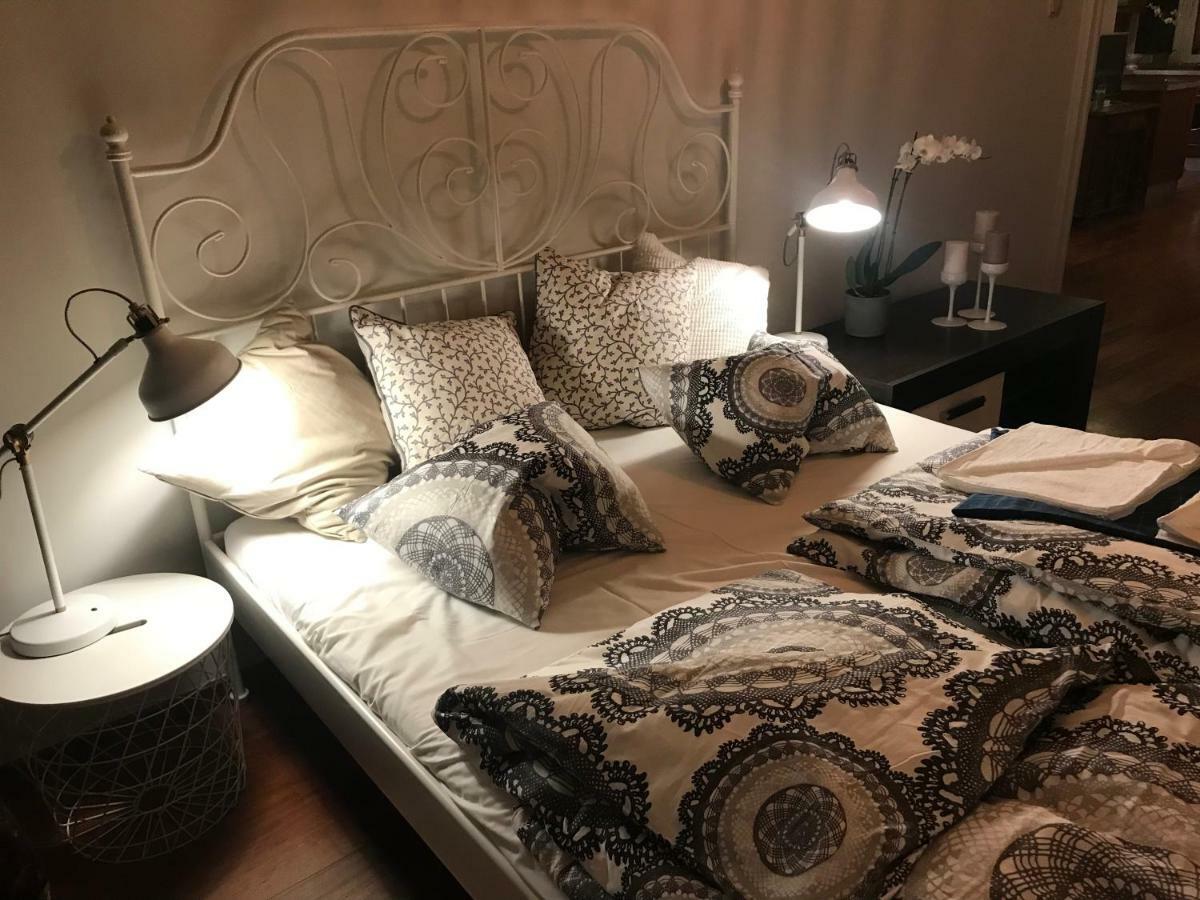 Apartamento Stare Miasto Dluga 8 Varsovia Exterior foto